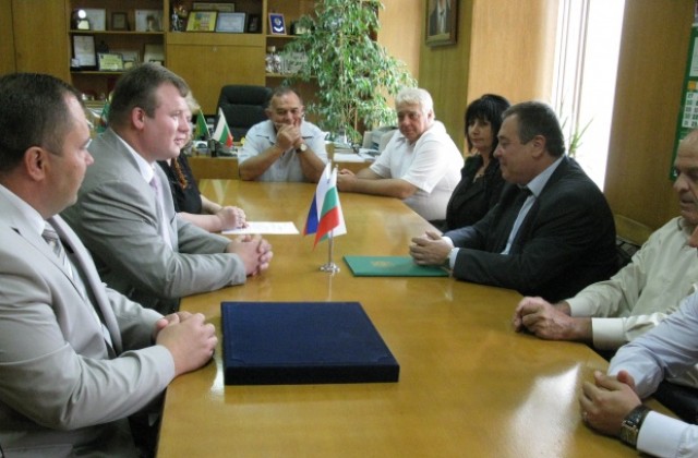 Делегацията от побратимения Подолск се срещна с кмета на Шумен Красимир Костов