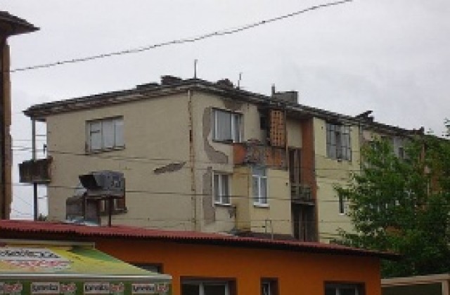 Тръгват делата срещу отказаните помощи на перничани за земетресението