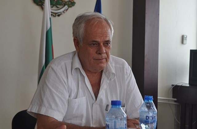 Осем излишни чиновници откри областният управител на Разград