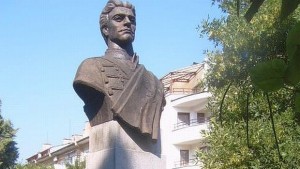 Апостола на 176 години