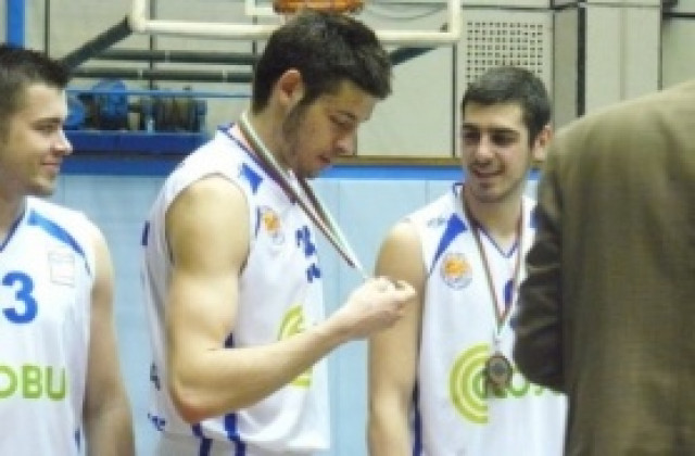 Янев напуска испанския Манреса