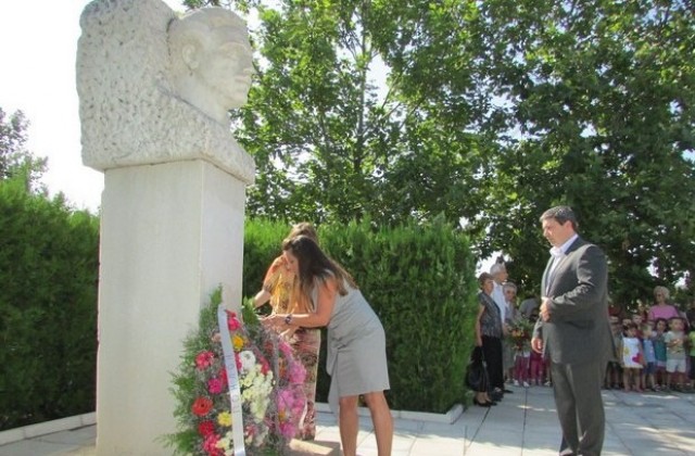 В Г. Оряховица отбелязаха 176-та годишнина от рождението на Левски