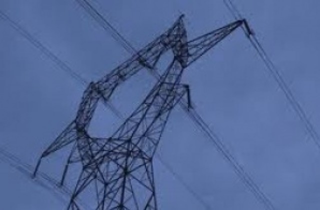 Средно с около 5% да бъде понижена цената на тока за бита, предлага ДКЕВР