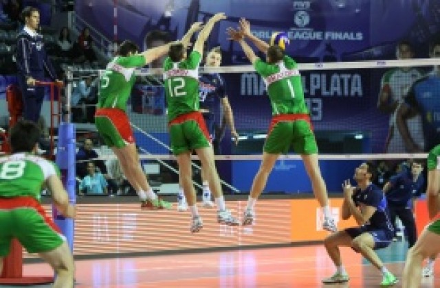 България загуби нелепо от Италия, класирането за полуфинал не е сигурно