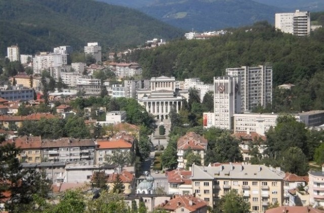 Отливът на хора между 18 и 40 години - основен проблем на Габрово