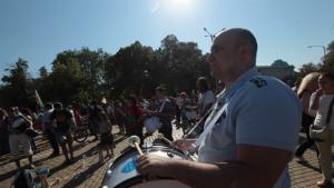 Поредно сутрешно кафе пред парламента