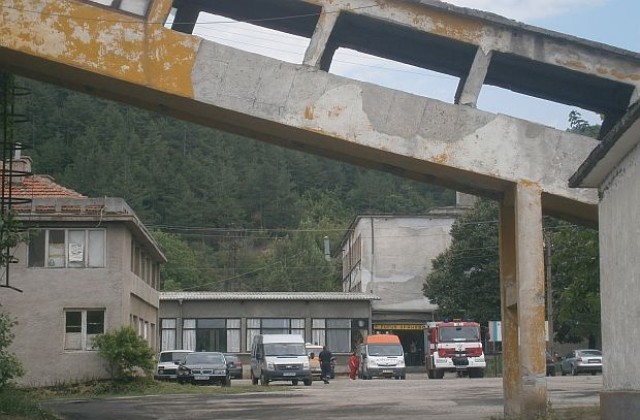 Пети ден търсят миньорите