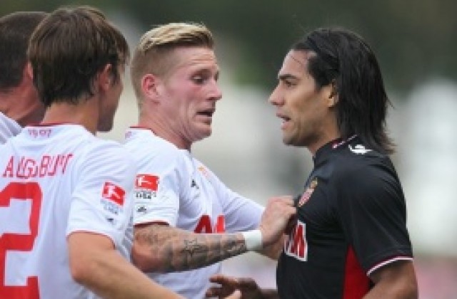 Звездният Монако пак глътна вода в контролите