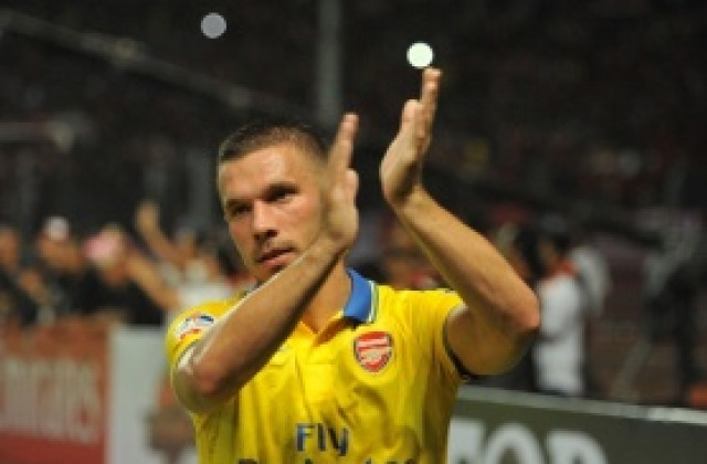 Подолски: В Англия трофеи се печелят трудно