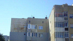 Летните ремонти изострят отношенията между съседи