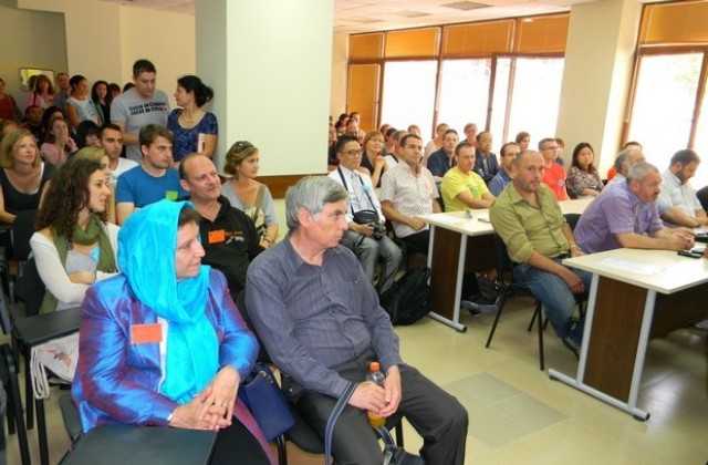 Откриха 36-тия летен семинар по българистика във ВТУ