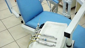 Зъболекар източил 3 000 лв от здравната каса