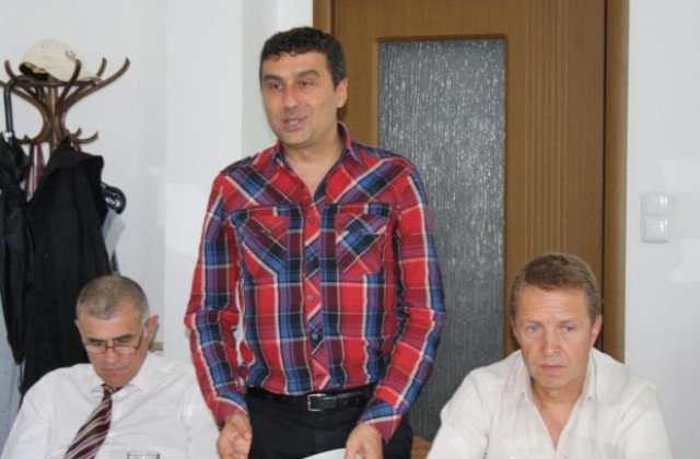 От старозагорската структура на БСП се срещнаха със симпатизанти в Чирпан