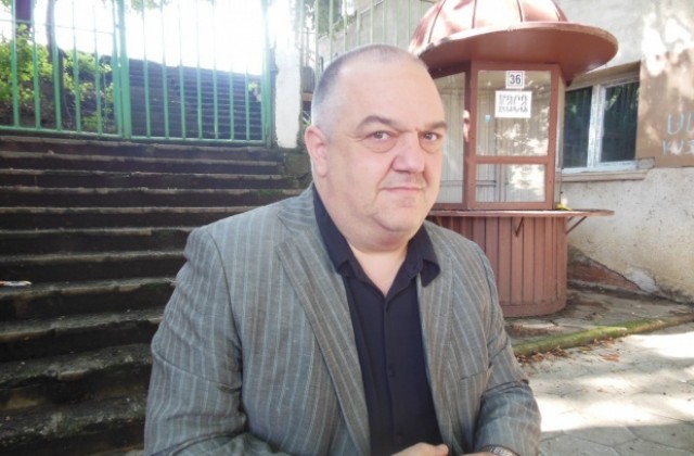 Андрей Радев търси общинска подкрепа за ФК Велбъжд