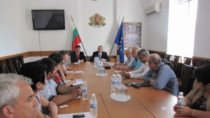 Работа в полза на бизнеса обеща новият областен управител