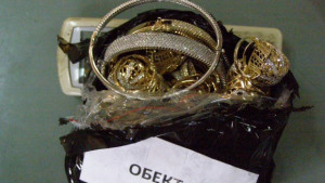 Русенски митничари заловиха 25 кг контрабандно злато в ТИР с