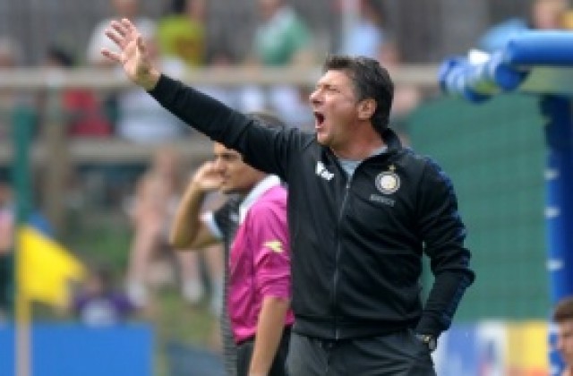 Мадзари поиска нов футболист за десния фланг