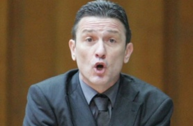 Юношите отново отстъпиха на Италия