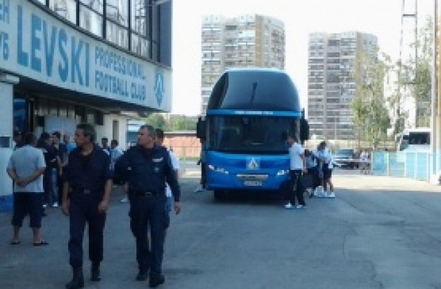 Йоканович дебютира начело на Левски с доста промени в състава