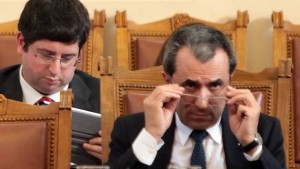 Как Орешарски спаси кабинета си