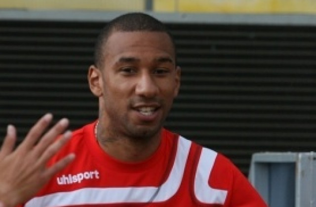 Бивш нападател на ЦСКА подписва с елитния английски Кристъл Палас