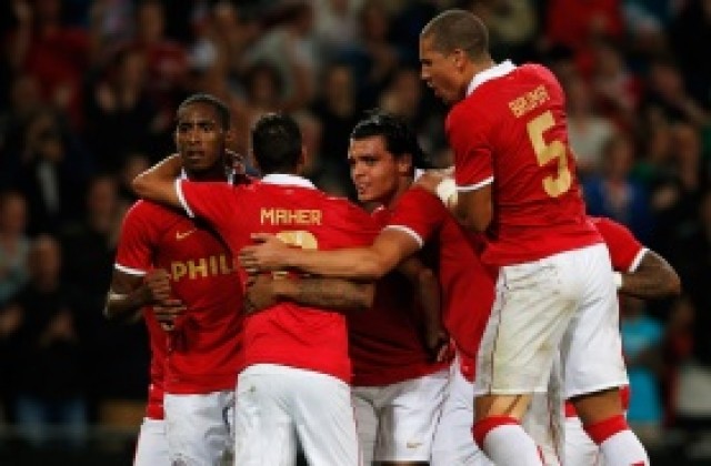 Исмаил Иса игра в загуба на Шериф, Манолев извън групата на ПСВ