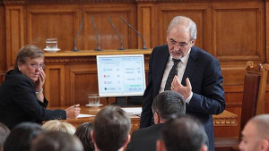 Местан Президентът да премисли за ветото