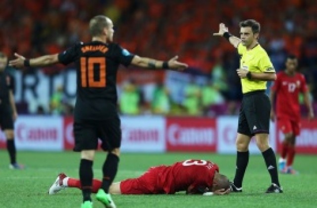 Уесли Снайдер не получи повиквателна за мача с Португалия