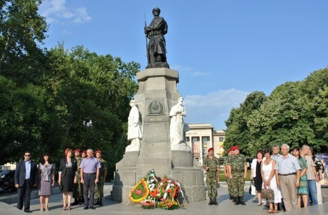 Хасково отбеляза 110 години от Илинденско-Преображенското въстание, в Димитровград откриха паметник на Гоце Делчев