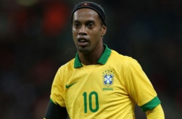 Славен Билич шокира: Искаме Роналдиньо в Бешикташ