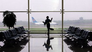 Боинг767 кацна аварийно в Хабаровск няма пострадали