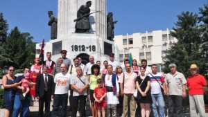 ВМРОБНД награди граждани и организации с почетния си знак