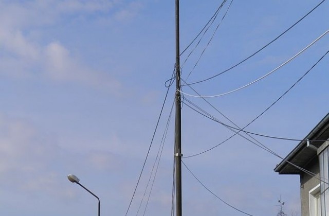 Улица Козлуджа вече има осветление