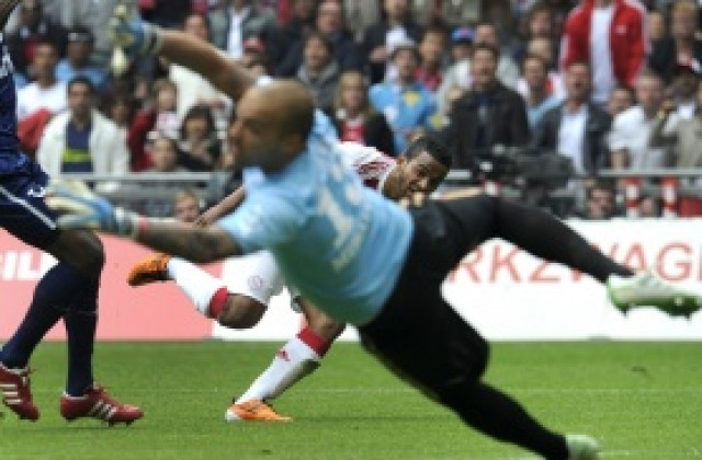 Верона започна преговори с Твенте за Николай Михайлов