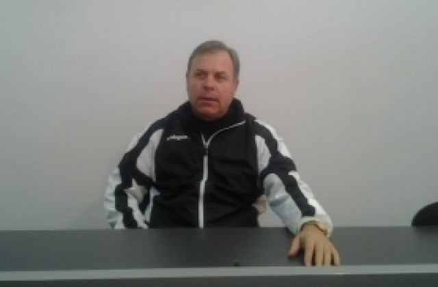 Стефан Генов подписа за 2 години с Локо Сф