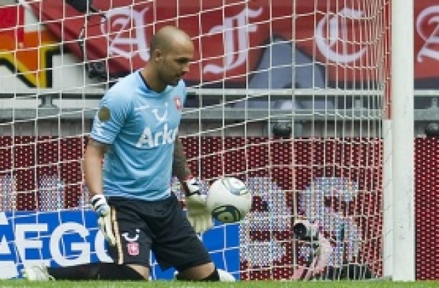 Хетафе също е опция пред Николай Михайлов