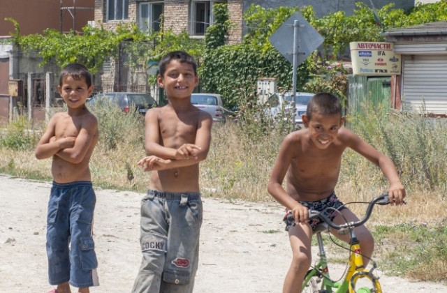 Варна може да получи близо половин милион за интеграция на ромчета