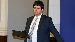 Чобанов Президентът продължава да мисли за вето върху бюджета