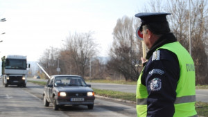 За втори път хванаха младеж седнал пиян зад волана