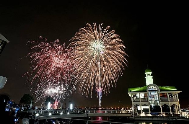 Япония показа бъдещия си хеликоптероносач