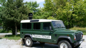 Нелегални имигранти са задържани на българотурската граница