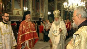 Патриарх Неофит отслужи празнична света литургия в Св Троица