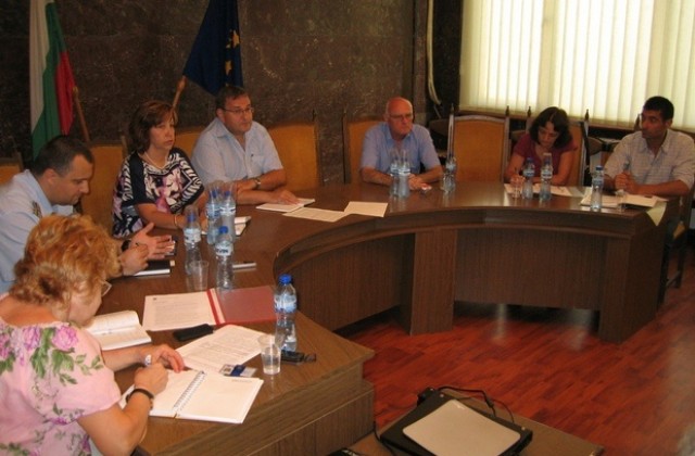 Областният на Ловеч призова за проверка на дърводобивните фирми