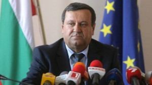 Адемов Вето на бюджета ще забави социалните плащания