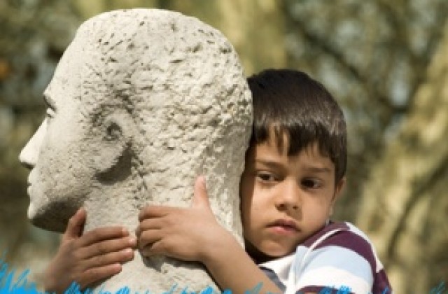 Нови четирима кандидати се подготвят за приемни родители