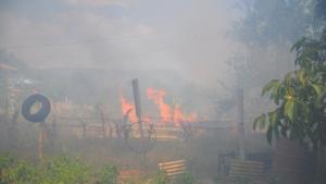 Овладяха пожара край новия хлебозавод