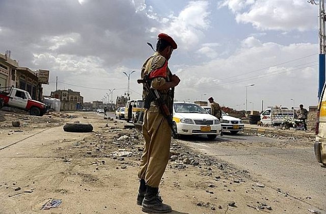 Заплаха от атентати: Йеменският клон на Ал Кайда, а не Зауахири, стои зад заговора