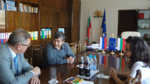 Областният управител проведе първа официална среща с Генералния консул на