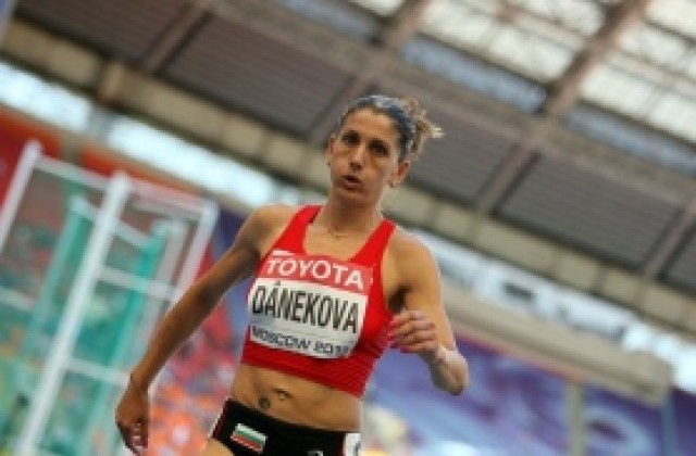 Дънекова се класира за финала в Москва с национален рекорд