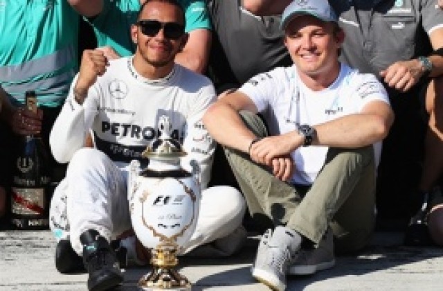 Розберг пред дилема – още победи до края на сезона или титла през 2014-а